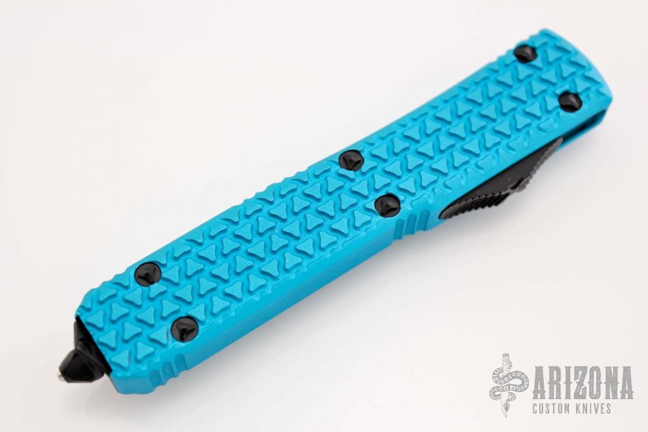 121-1TQ Ultratech S/E Black Standard Tri Grip