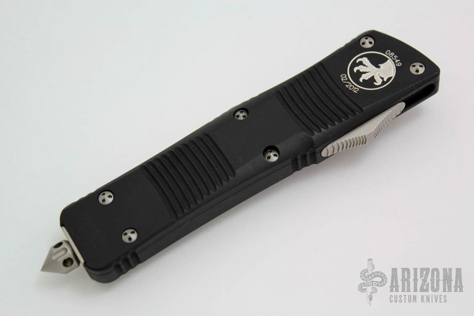 138-4 Troodon D/E Satin Standard