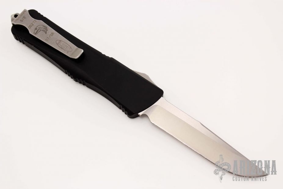 139-4 Troodon S/E Satin Standard - 07/06 #00273