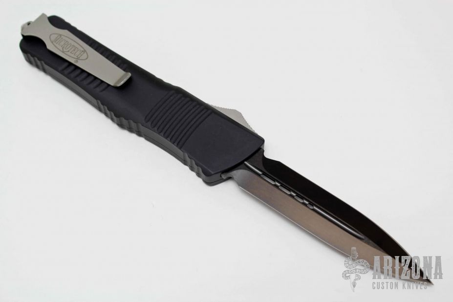 142-1 Combat Troodon D/E Black Standard