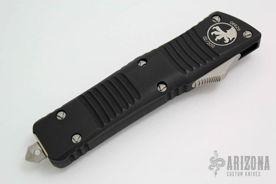 142-4 Combat Troodon D/E - Satin Standard