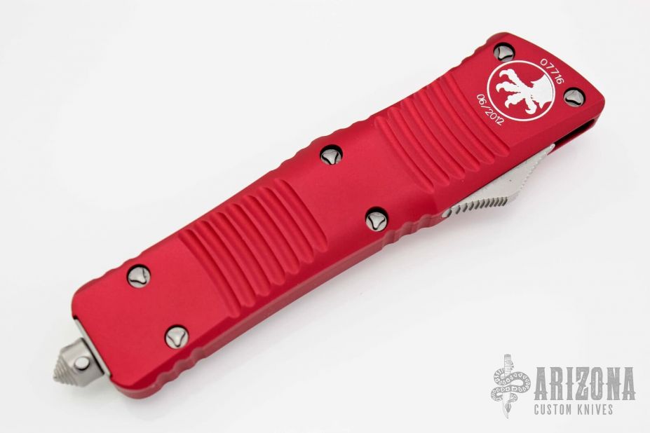 143-4RD Combat Troodon S/E Red - Satin Standard