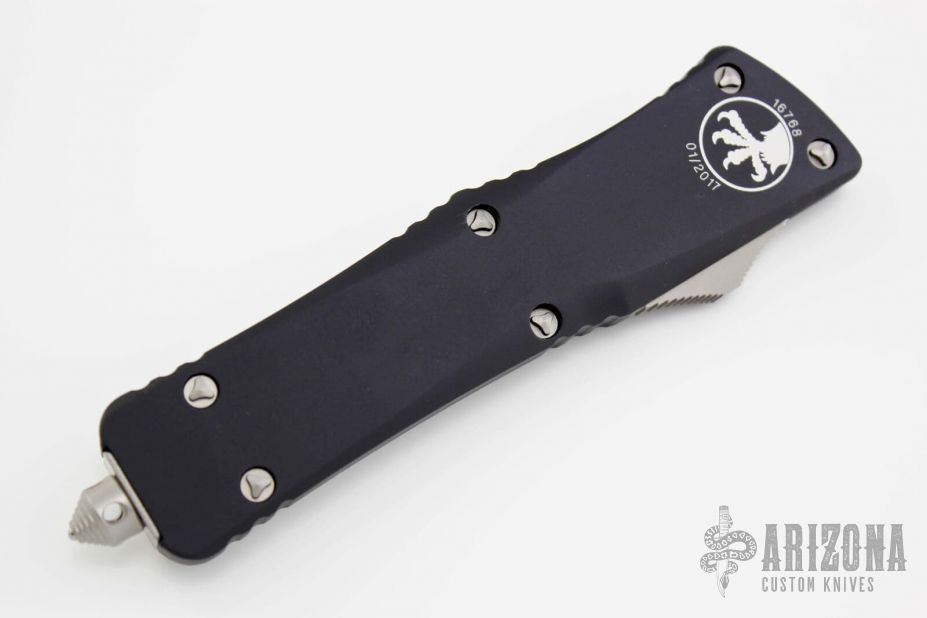 146-1 Combat Troodon - Bowie Standard