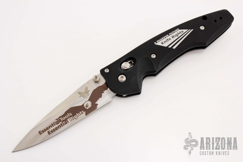 477 Large Emissary - Knife Rights Edition