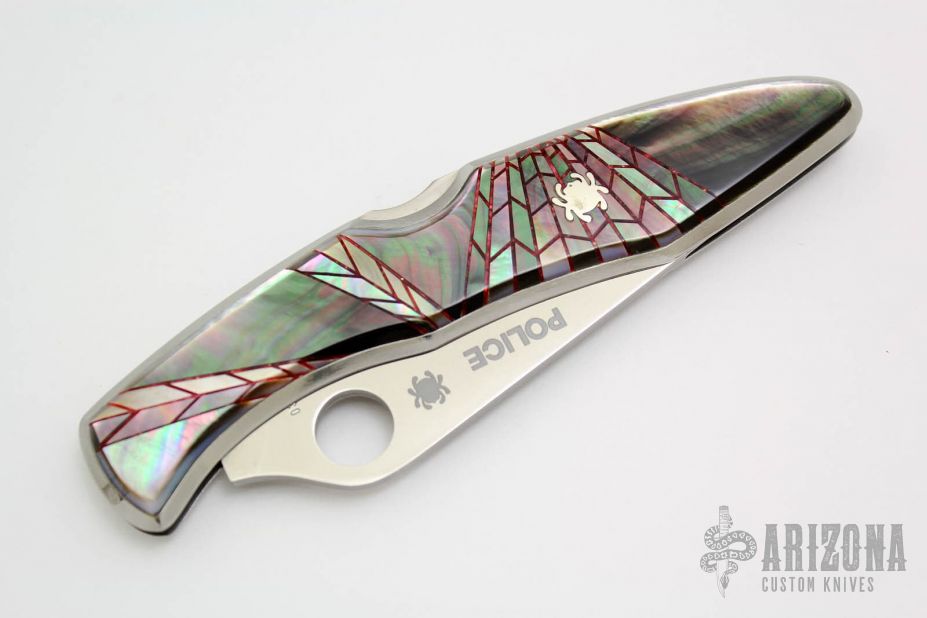 C07s Police - Black Lip Pearl/MOP