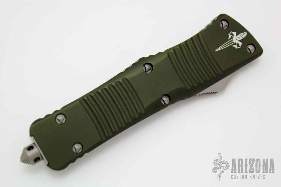 Combat Troodon - Hellhound Straight Razor Apocalyptic
