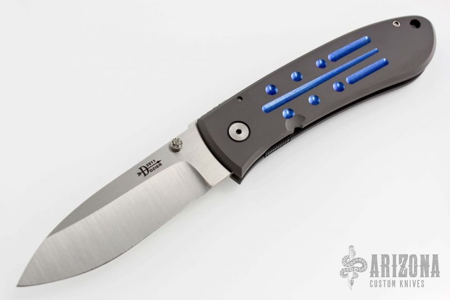 DK-FHL - Large Size Folding Hunter