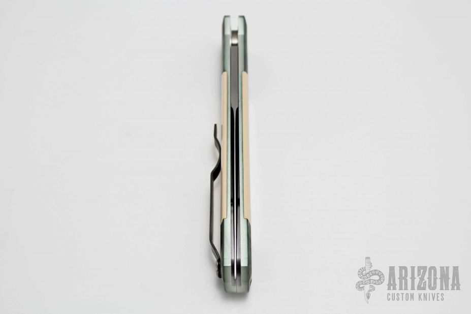 Godfather 910 E.J. - Emerald Jazz Handle / Ivory Micarta Inlays / Satin Blade