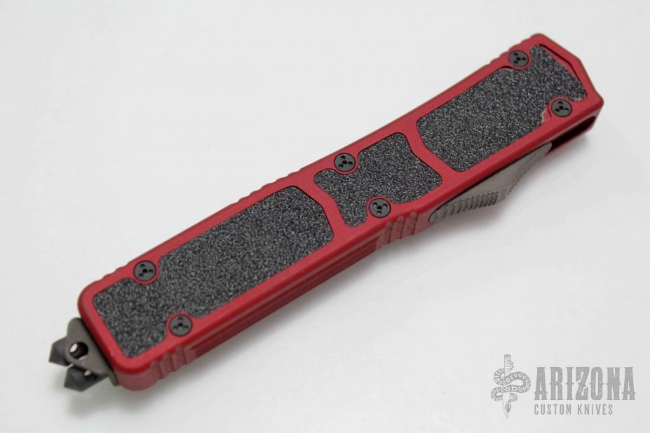 Makora - Red D/E Black Standard - Fireant