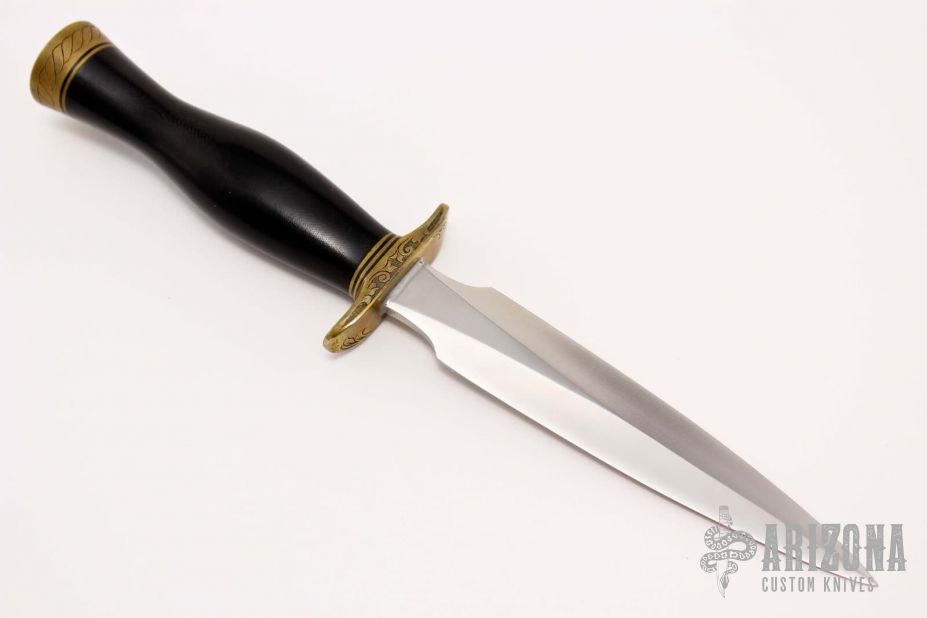 Model 2-5" - Fighting Stiletto - Engraved