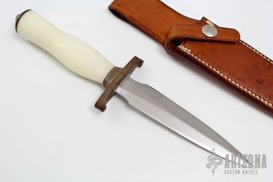 Model 2-5" - Fighting Stiletto - Ivorite