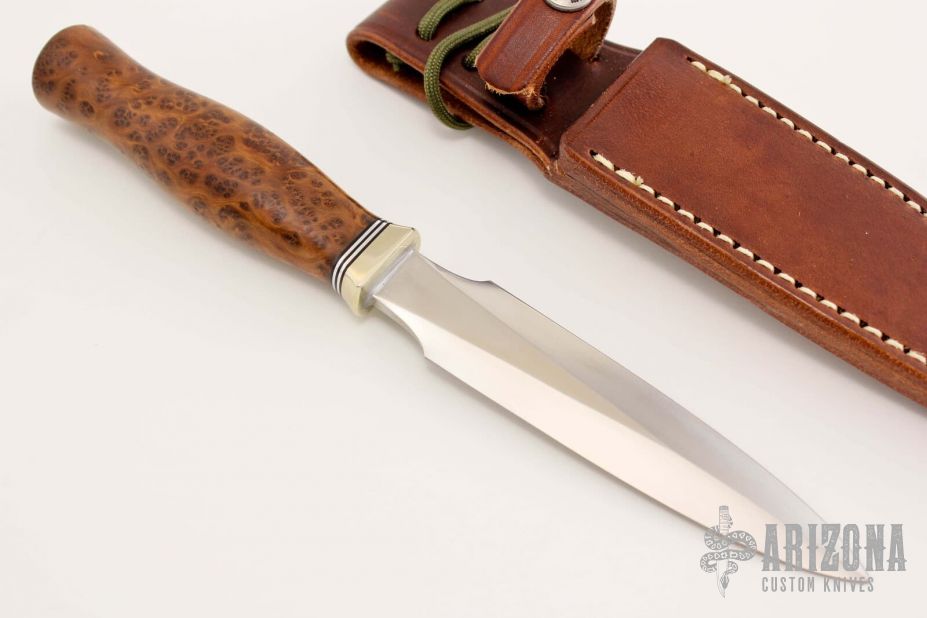 Model 2-5" - Fighting Stiletto - Thuya Burl