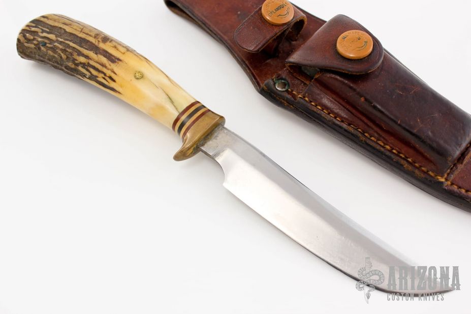 Model 4-4.5 - 1940's Brown Button