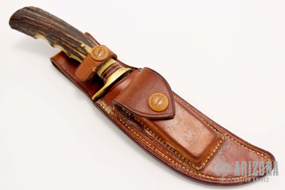 Model 4-5 - 1940's Brown Button