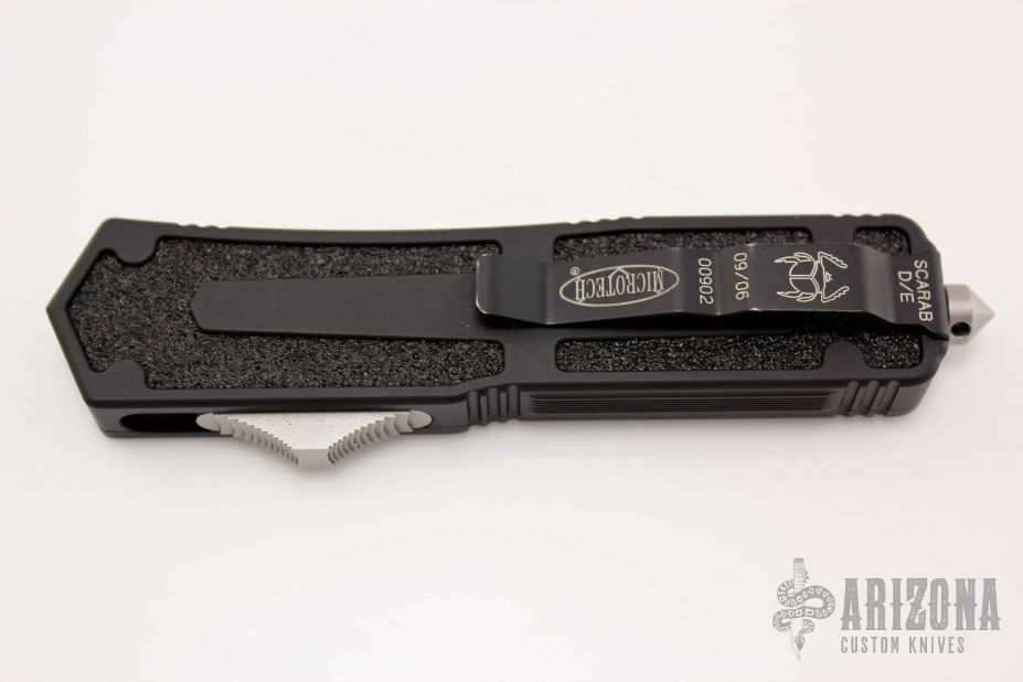 Scarab -  D/E Black Serrated #00902 09/2006