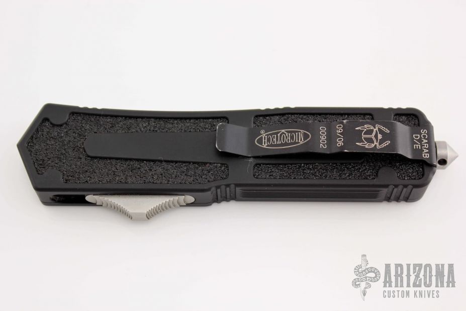 Scarab -  D/E Black Serrated #00902 09/2006