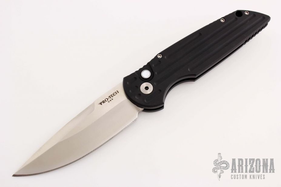 TR-3 LTD - Black Handle/Pearl Button/Satin/Plain