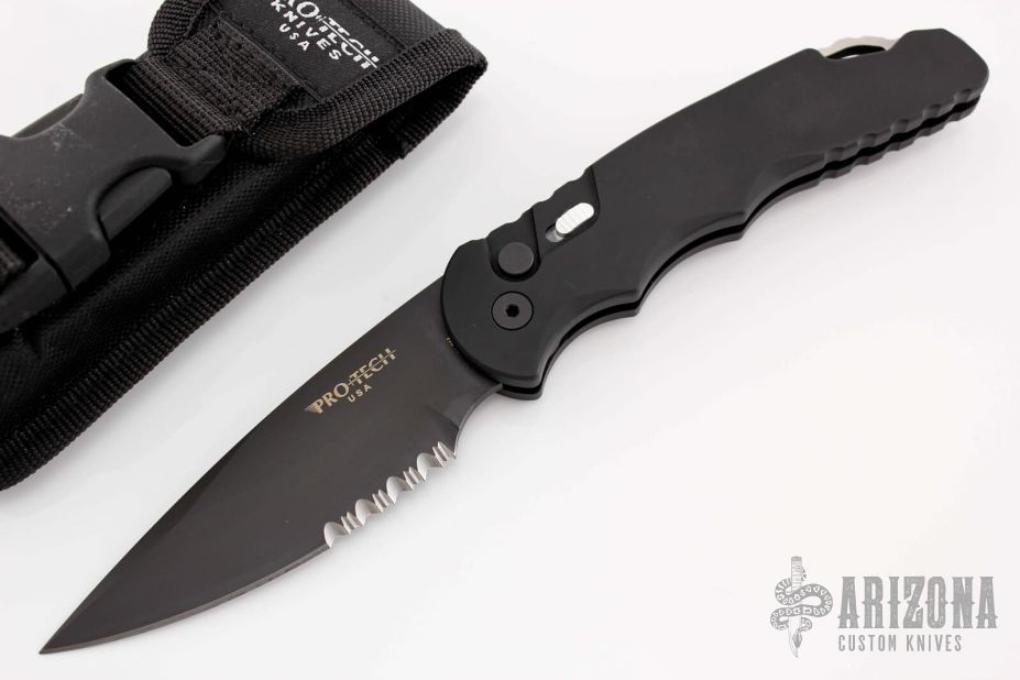 TR-4 Tactical Response 4 - Black Serrated
