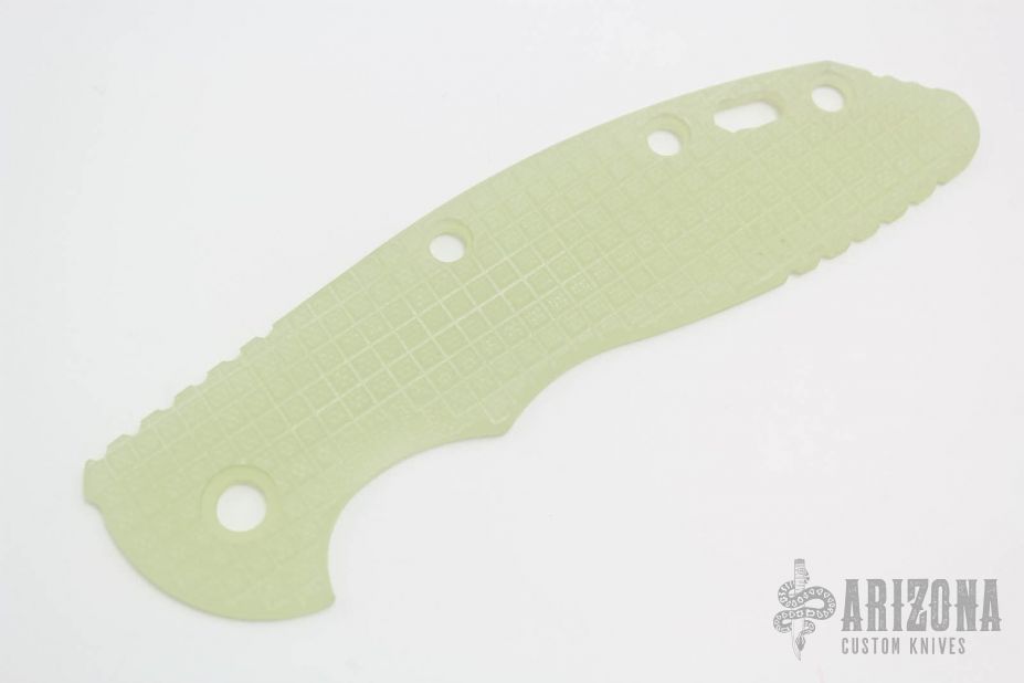 XM-18 3.5" Translucent Green G-10 Scale - Frag Pattern