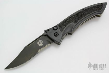 Masters of Defense Scorpion Knife Black Blade Partially