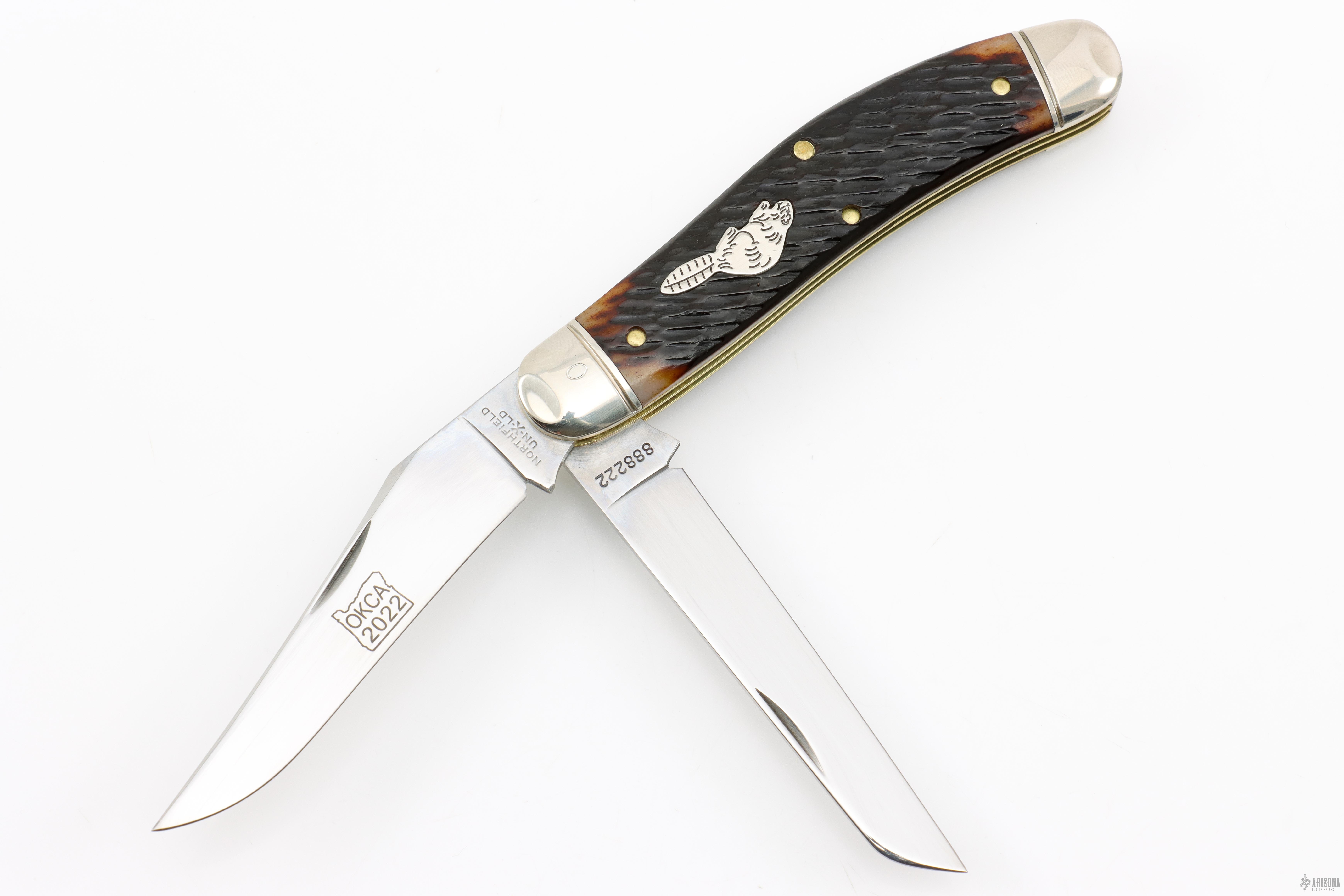888222 Bayou Trapper - Chestnut Peach Seed Jigged Bone