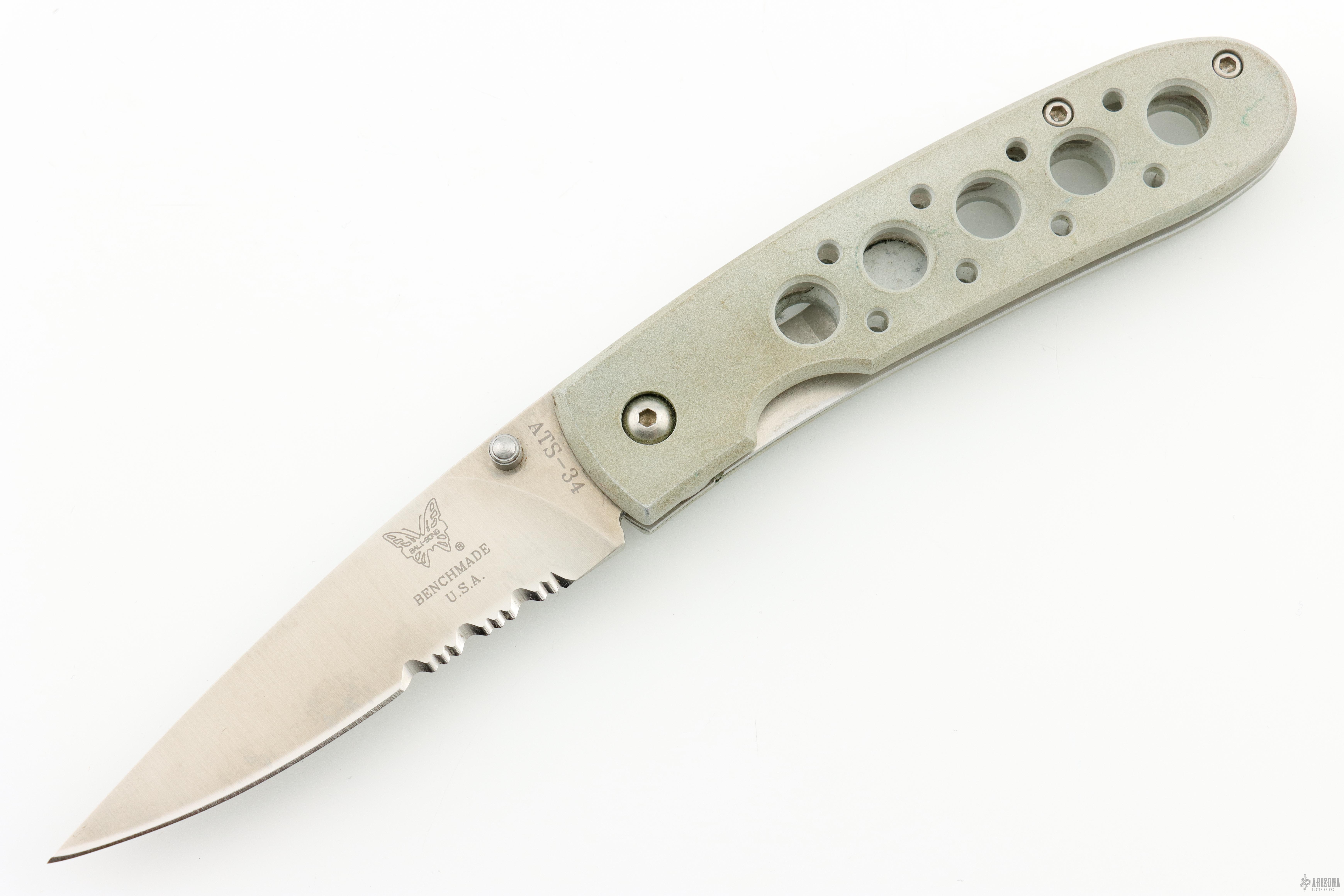 Benchmade Leopard Cub 612S ATS-34 Satin Serrated Folding