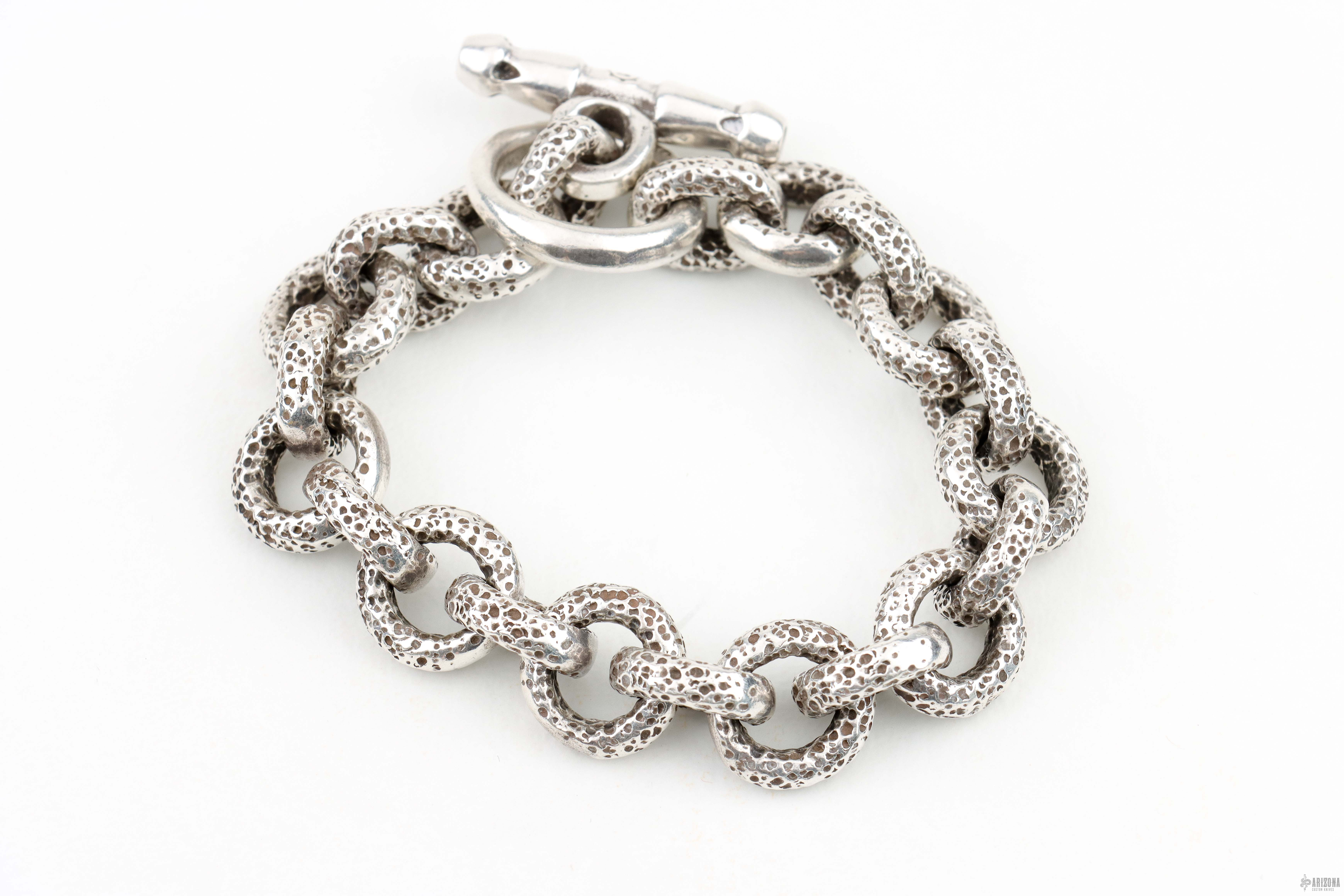 ANTIDOTE BUYERS CLUB 「 Engraved Cutstone Link Bracelet