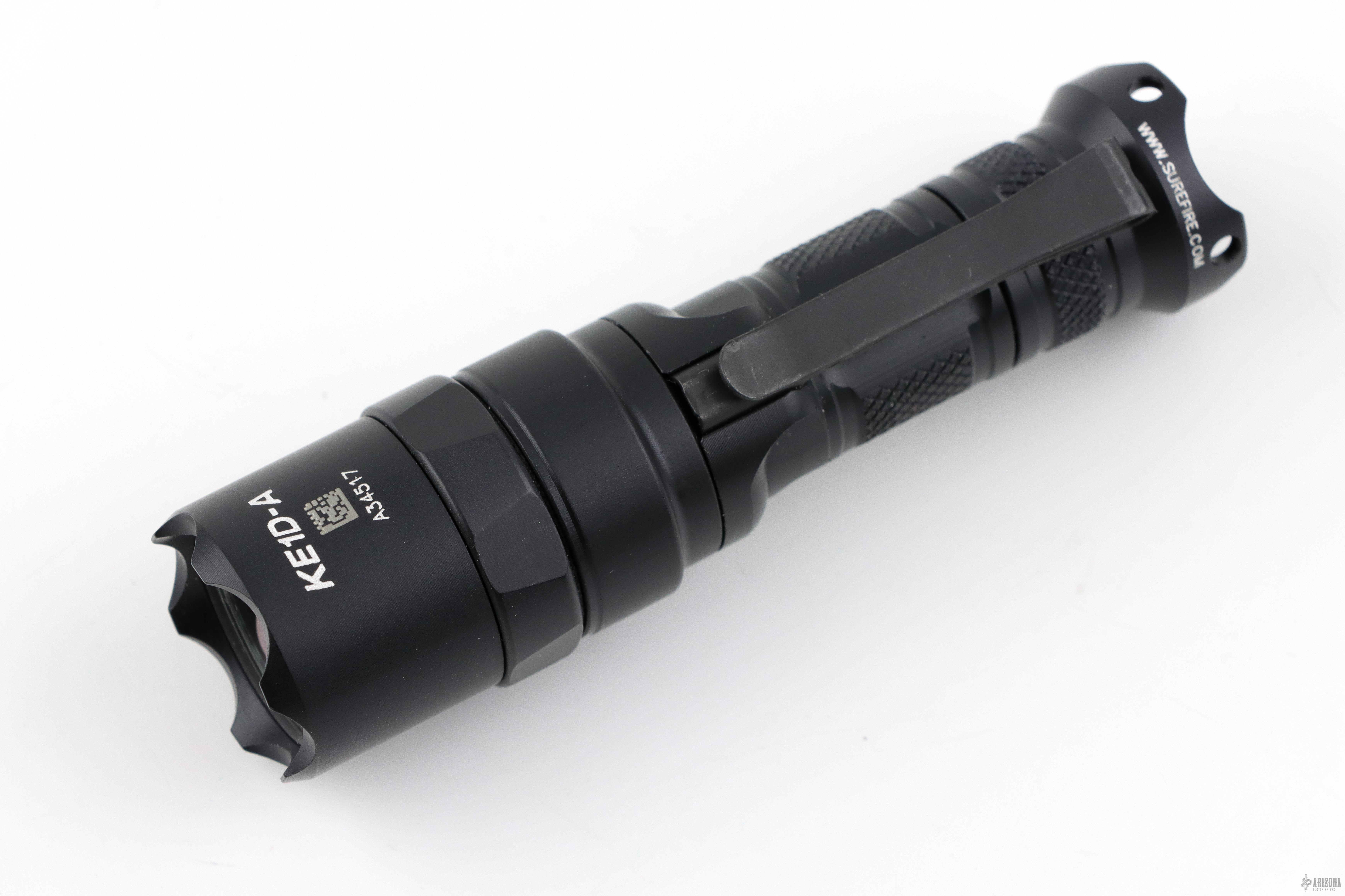 ライト・ランタン SUREFIRE E1D LED DEFENDRE 300lm SUREFIRE E1D LED DEFENDER DUAL-OUTPUT LED, E1DL-A - The