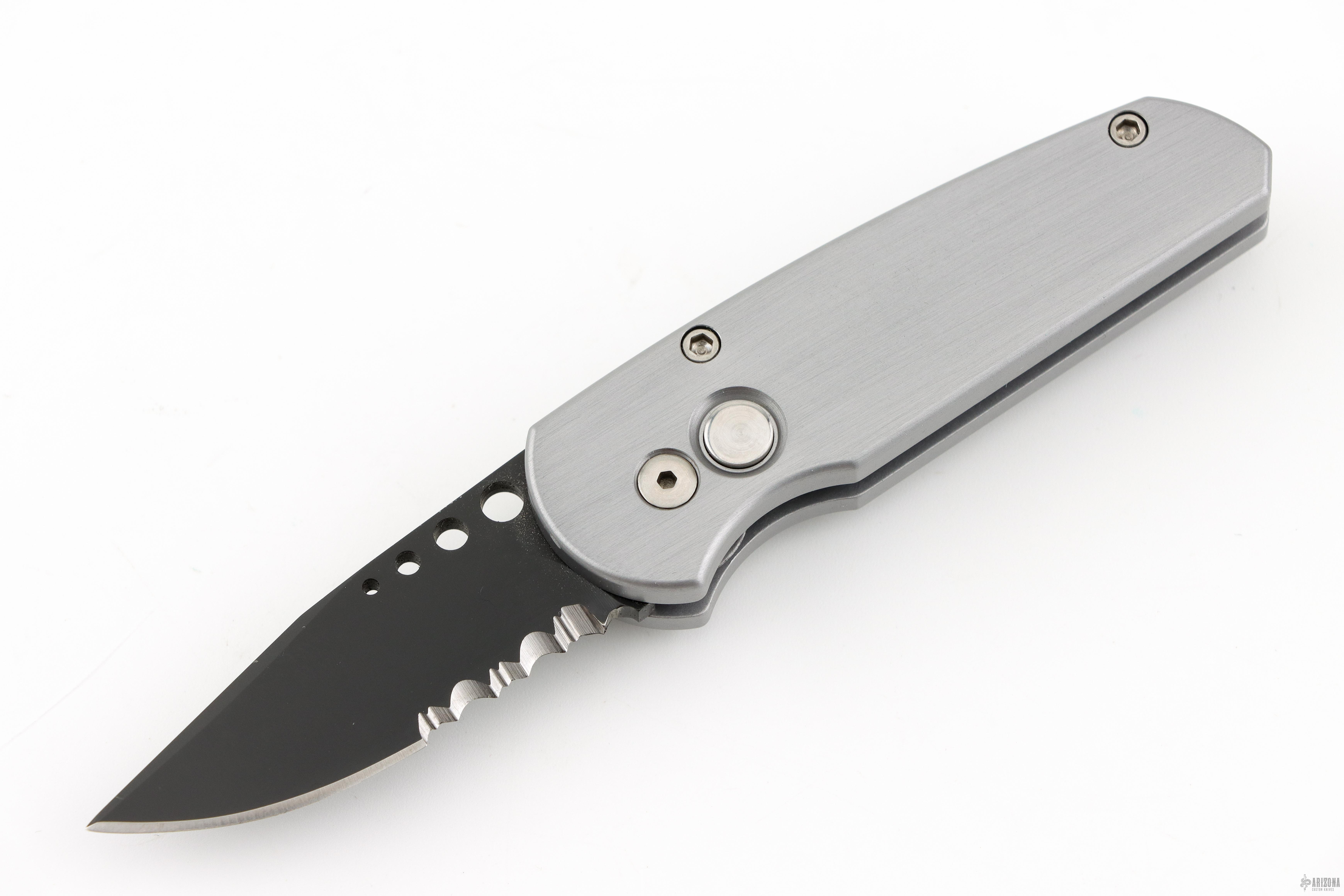 R204 Runt 2 - Special Grey Handle Black Blade Part Serrated