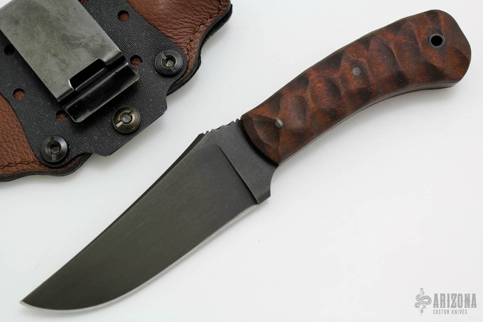 WKII Blue Ridge Hunter Sculpted Maple Arizona Custom Knives