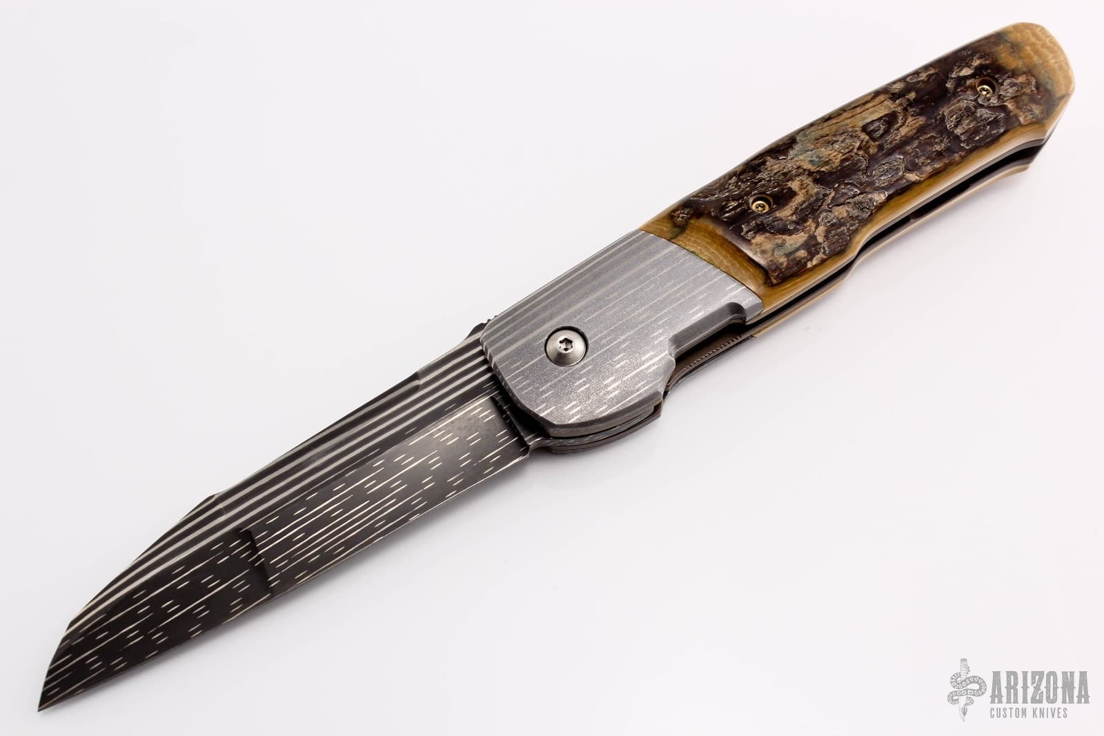 Gallonado horse bone handle picasso knife