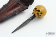 Coffin Display Spike