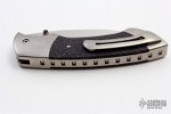 Hawk Bill Liner Lock