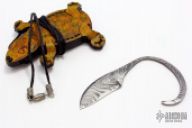 "Pull My Tail" Neck Knife