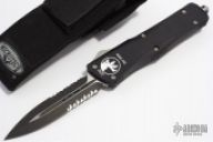 Combat Troodon D/E - Black Serrated 09/2009 #2292