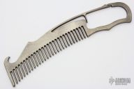 Combariner Comb with Integral Carabiner