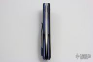 Frame Horn Flipper with Marbled Carbon Fiber