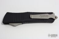 144-1 Combat Troodon T/E Black Standard