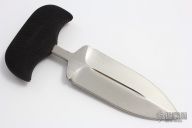 Large Safekeeper Push Dagger