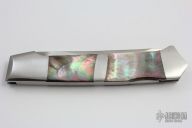 Black Lip Pearl Lockback