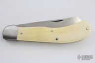 2 Blade Saddlehorn Trapper Prototype