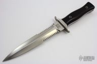 Dagger w/ Serrations