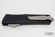 142-7 Combat Troodon D/E Bead Blast Standard