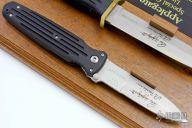 Applegate-Fairbairn Special Commemorative Set (#2475/3000)