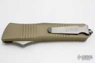 142-1TA Combat Troodon D/E Black Standard