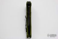 132-2GR Vector - Green Black Partial Serrated