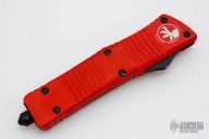 143-1RD Combat Troodon Red S/E - Black Standard