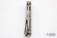 0562CF Hinderer Slicer - Green Linen Micarta