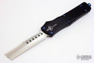 Combat Troodon - Mirror Hell Hound Staight Razor w/ Blue Ti Hardware