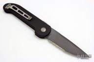 UMS Black Serrated - #0182 03/2003